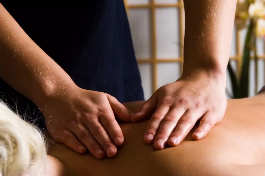 Spine Massage Is Useful For All Ages